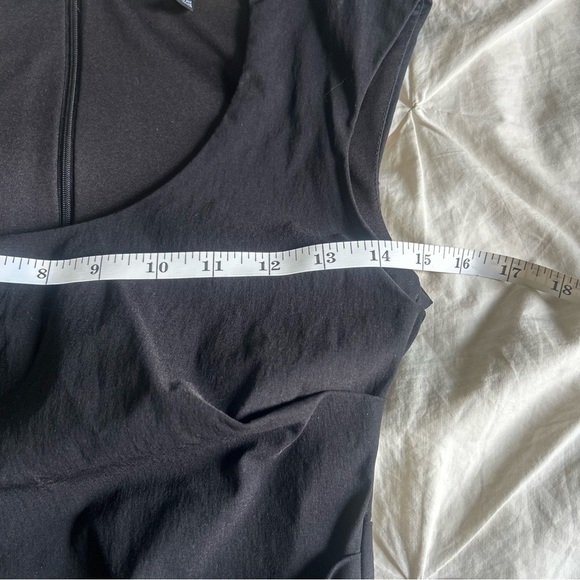 Le Chateau Womens Small Black Ruched Sheath Bodycon Midi Dress - Picture 3 of 5